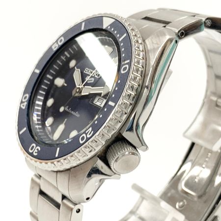  SEIKO セイコー 5スポーツ 裏スケルトン 自動巻き 腕時計 4R36-07GD シルバー x ブルー