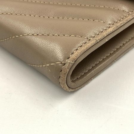 Yves Saint Laurent イブサンローラン カサンドラ マトラッセ ラージ フラップウォレット 長財布 372264 ベージュ