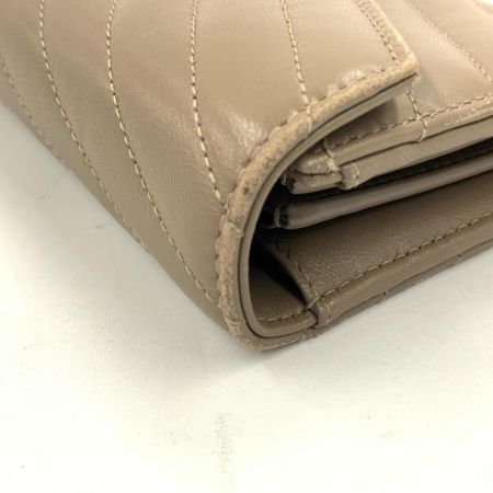 Yves Saint Laurent イブサンローラン カサンドラ マトラッセ ラージ フラップウォレット 長財布 372264 ベージュ