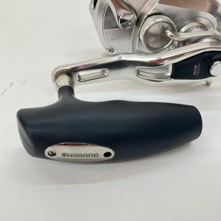  SHIMANO シマノ OCEA JIGGER 17オシアジガー 2000NR-HG 03671 両軸リール