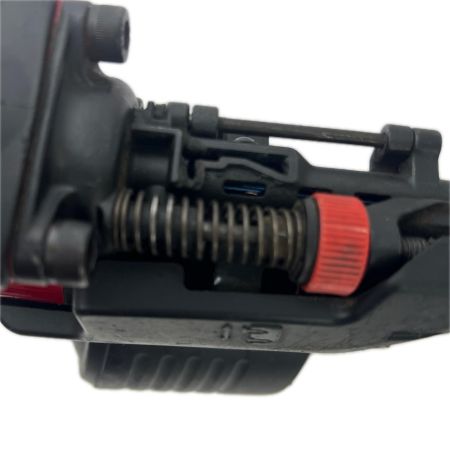 MAKITA マキタ 高圧 90mm エア釘打ち AN930H レッド 程度C