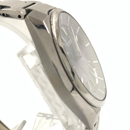 CITIZEN シチズン アテッサ エコドライブ チタン ソーラー電波 腕時計 H128-R006860 シルバー x ネイビー 現状渡し 