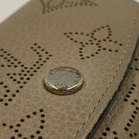 LOUIS VUITTON ルイヴィトン マヒナ ミュルティクレ4 キーケース M64055 ベージュ