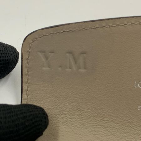 LOUIS VUITTON ルイヴィトン マヒナ ミュルティクレ4 キーケース M64055 ベージュ