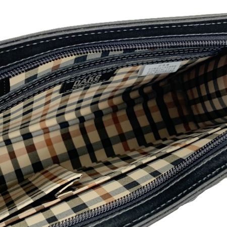 DAKS ダックス クラッチバッグ セカンドバッグ ポーチ ブラック