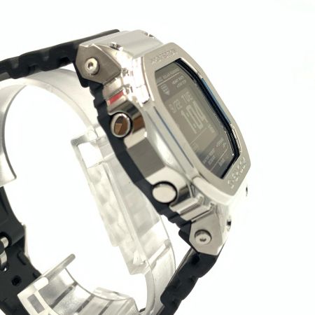 CASIO カシオ G-SHOCK G-SQUAD ソーラー 腕時計 GM-H5600 シルバー x 腕時計