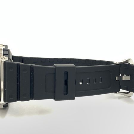CASIO カシオ G-SHOCK G-SQUAD ソーラー 腕時計 GM-H5600 シルバー x 腕時計