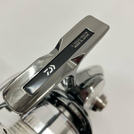 DAIWA ダイワ EXIST 22 イグジスト LT5000-CXH 00061106 スピニングリール