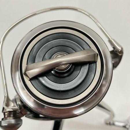DAIWA ダイワ EXIST 22 イグジスト LT5000-CXH 00061106 スピニングリール