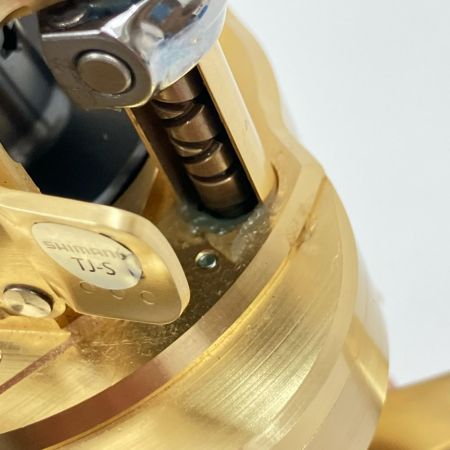 SHIMANO シマノ CALCUTTA CONQUEST 21 カルカッタコンクエスト 201HG 両軸リール 042392