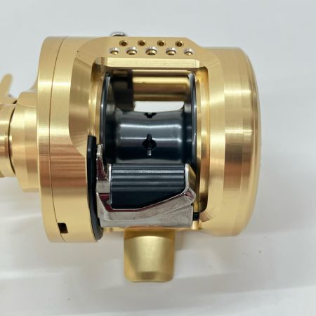 SHIMANO シマノ CALCUTTA CONQUEST 21 カルカッタコンクエスト 201HG 両軸リール 042392