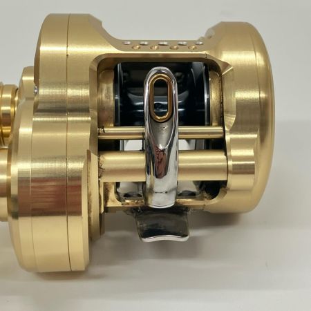 SHIMANO シマノ CALCUTTA CONQUEST 23カルカッタコンクエストMD 300XG RIGHT 045928 ベイトリール