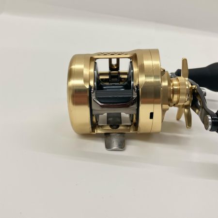 SHIMANO シマノ CALCUTTA CONQUEST 23カルカッタコンクエストMD 300XG RIGHT 045928 ベイトリール