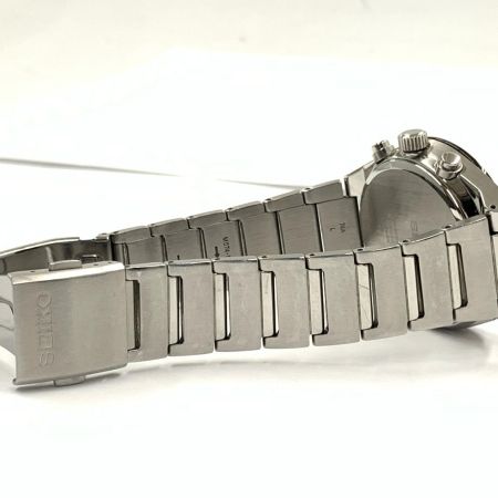 SEIKO セイコー クロノグラフ 電波 ソーラー 腕時計  V195-0AE0 シルバー x ブラック