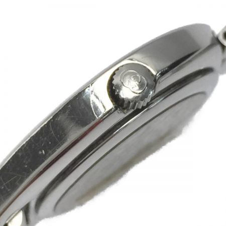  GUCCI グッチ バングルウォッチ 6700L ブラック クォーツ レディース 腕時計