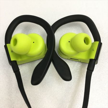  beats 《 ワイヤレスイヤホン PowerBeats3 Bluetooth 》ショックイエロー / MNN02PA/A