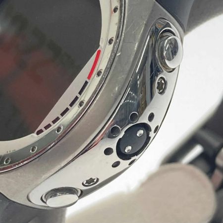  SUUNTO スント D9 ダイブコンピューター 200m クォーツ メンズ 腕時計