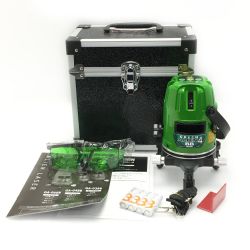 ☆☆ 山真 YAMASHIN レーザー墨出し器《グリーンエイリアンレーザー》 GA-04BB Sランク