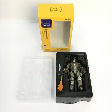  KAIYODO Co.,Ltd. 海洋堂 IRON MAN MARKⅠ《 レガシー・ オブ・リボルテック 》 LR-023