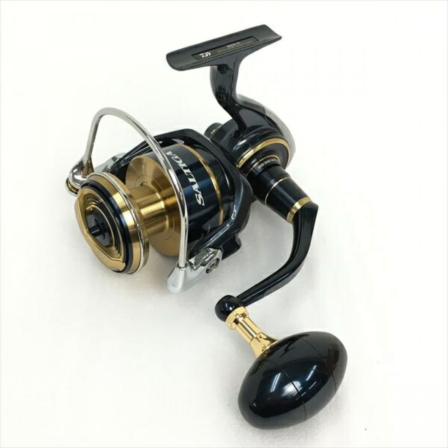 中古】 DAIWA ダイワ 20 ソルティガ 8000-H スピニングリール 箱付