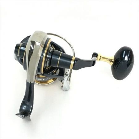  DAIWA ダイワ 20 ソルティガ 8000-H スピニングリール 箱付 00065002