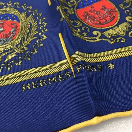  HERMES エルメス カレ42 LES ARMES DE PARIS プチスカーフ シップ ネイビー シルク100%