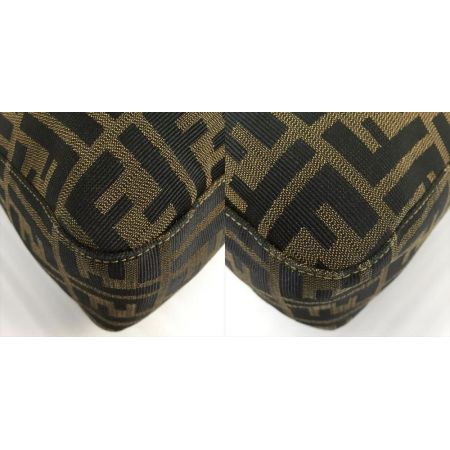 FENDI フェンディ ズッカ柄 ショルダーバッグ ナイロン キャンバス ブラウン 布袋有