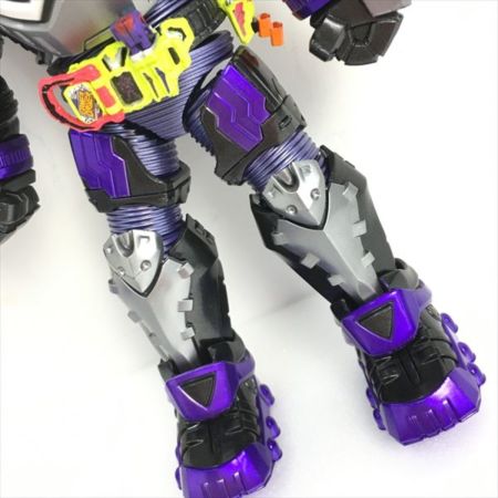  BANDAI バンダイ 仮面ライダーエグゼイド《 仮面ライダーゲンム 》1/60 PG / S.H.Figuarts