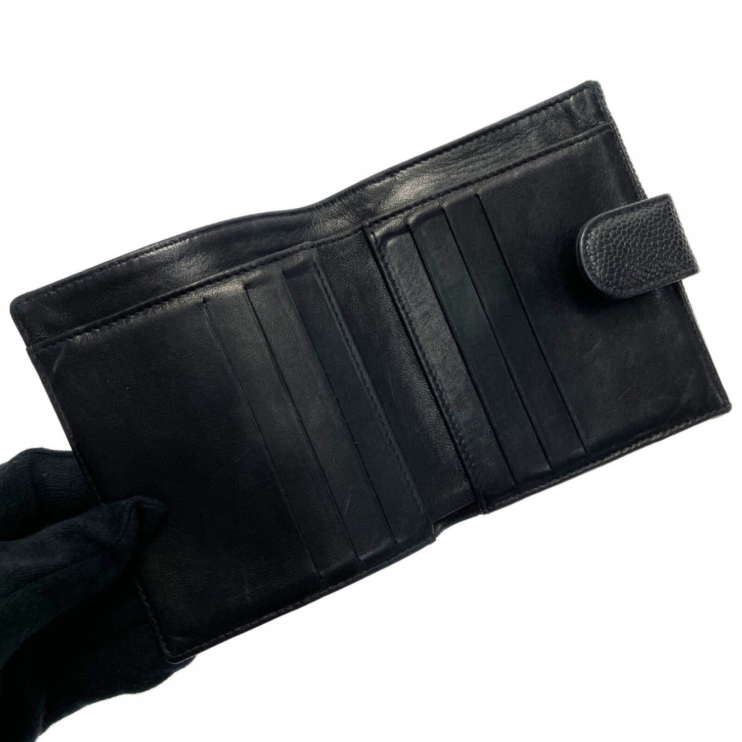 新品 シャネルCHANEL　二つ折りミニ財布 レザー ゴールドロゴ