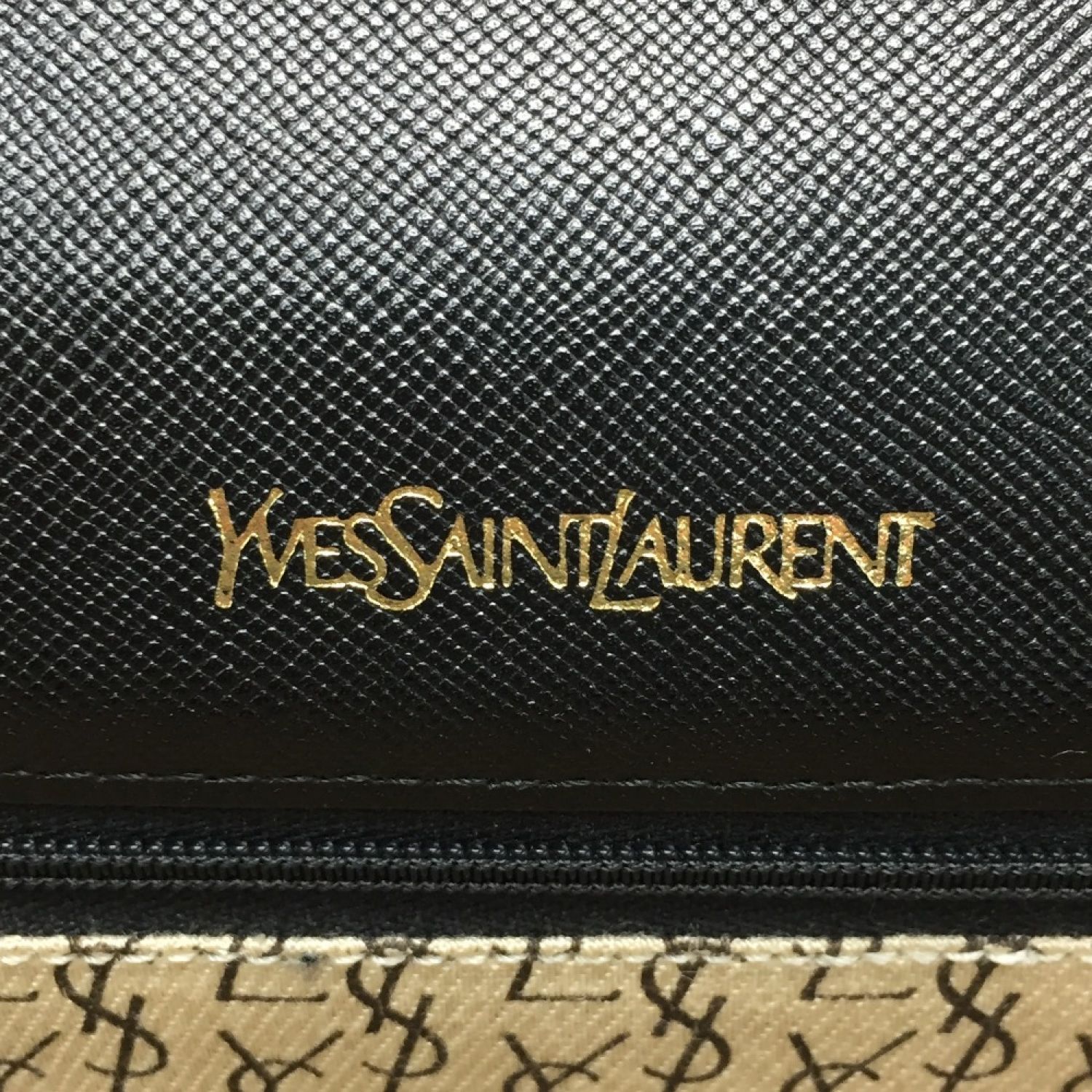 中古】 Yves Saint Laurent イブサンローラン クラッチバッグ レザー