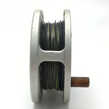  ufmウエダ カンタータ 2400 フライリール