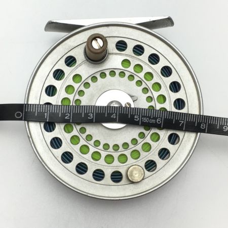  ufmウエダ CANTATA カンタータ 2300 フライリール