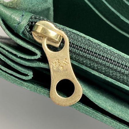  IL BISONTE イルビゾンテ レザー ロングウォレット 長財布 5452404840 グリーン 布袋有