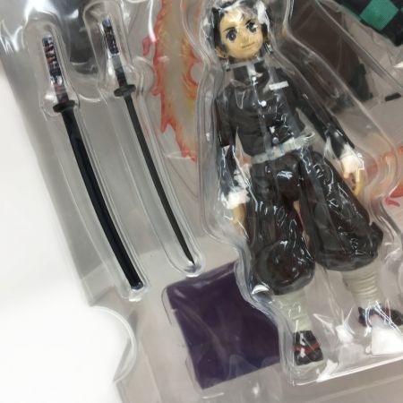   BUZZmod.鬼滅の刃 竈門炭治郎 フィギュア