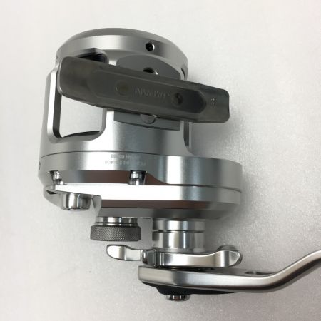  SHIMANO シマノ 17 オシアジガー 1501HG ベイトリール 箱付き 03668