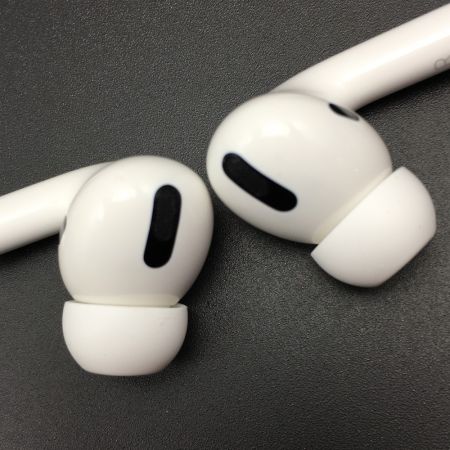  Apple アップル 《 AirPods Pro 》 ワイヤレスイヤホン 正規品 MWP22J/A(2019)