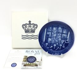 ☆☆ ROYAL COPENHAGEN ロイヤル・コペンハーゲン イヤープレート2011年（平成23年）サンタクロースを待ちわびて Sランク