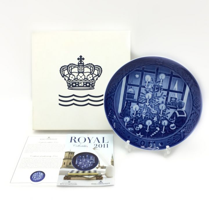 ROYAL COPENHAGEN ロイヤル・コペンハーゲン イヤープレート2011年（平成23年 ）サンタクロースを待ちわびて｜中古｜なんでもリサイクルビッグバン