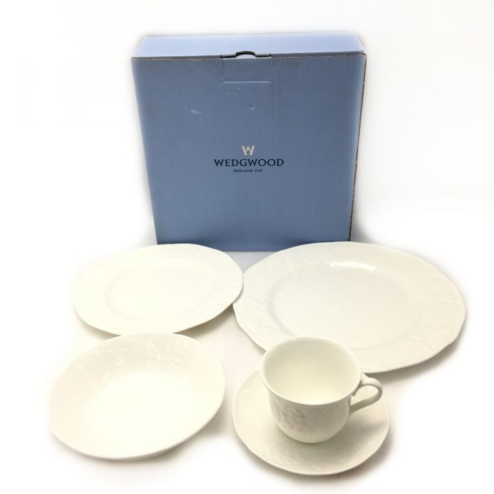 Wedgwood ウェッジウッド ストロベリー＆バイン 5ピースセット ｜中古｜なんでもリサイクルビッグバン