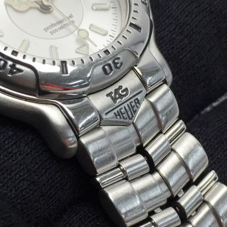  TAG HEUER タグホイヤー プロフェッショナル 6000シリーズ WH1313-K1 シルバー デイト クォーツ レディース 腕時計