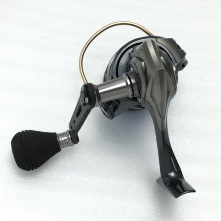  Abu Garcia アブガルシア Revo ALXシータ 2500MSH スピニングリール