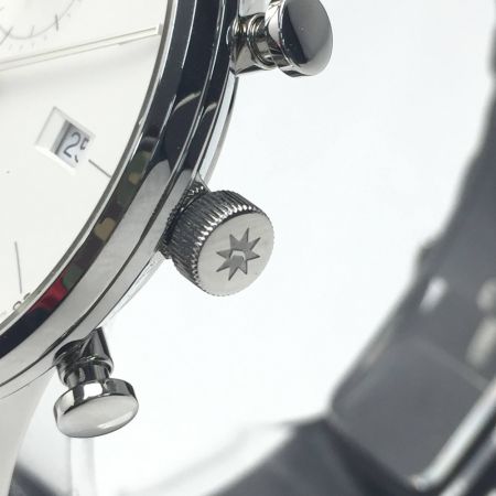  JUN GHANS フォームC クロノグラフ ﾌｫｰﾑC 041/4770 00 ホワイト クォーツ メンズ 腕時計 箱・取説有