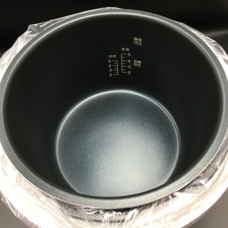  siroca シロカ 《 電気圧力鍋 4L 》ホワイト / SP-4D151