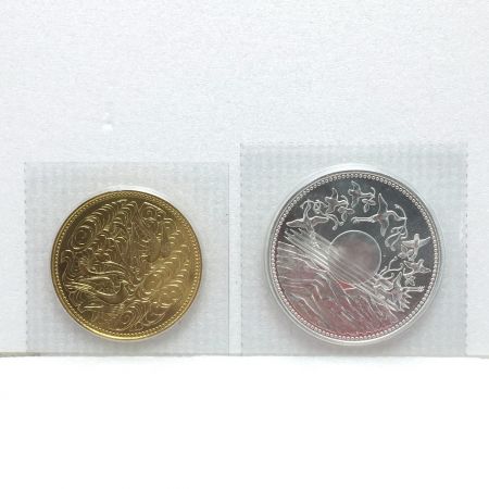  金貨 天皇陛下御在位60年 記念硬貨 昭和62年 10万円金貨/昭和61年 1万円銀貨 ブリスターパック入り