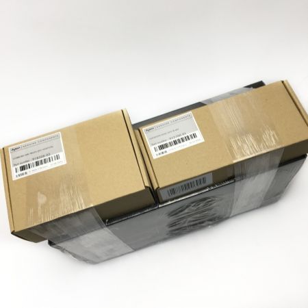  Dyson ダイソン 《 ハンディクリーナー サイクロン式掃除機 》ホース・ブラシ付き / 2016年製 / DC61