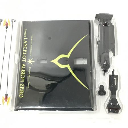   コードギアス 反逆のルルーシュ《 ランスロット・アルビオン ゼロ 》METAL ROBOT魂 