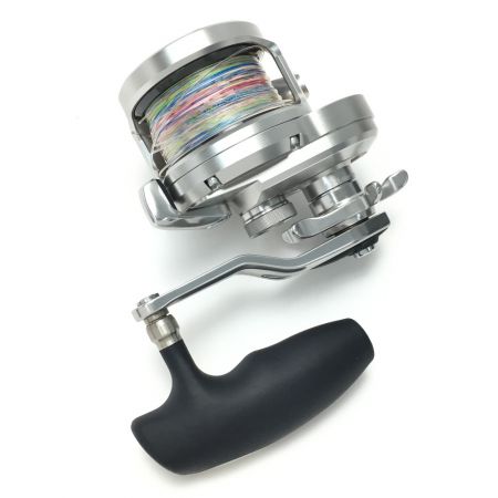  SHIMANO シマノ 17 オシアジガー 2000NRHG ベイトリール 03671