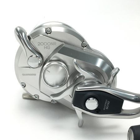  SHIMANO シマノ 17 オシアジガー 2000NRHG ベイトリール 03671