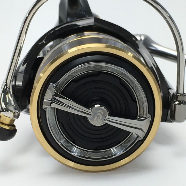 DAIWA ダイワ 20 ルビアス LT 3000-XH スピニングリール 箱付き