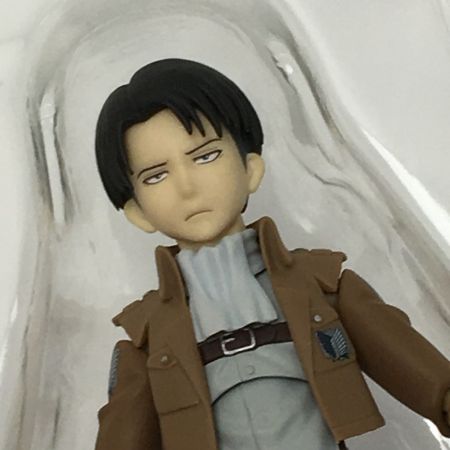 【中古】 マックスファクトリー《 進撃の巨人 リヴァイ 》figma 213